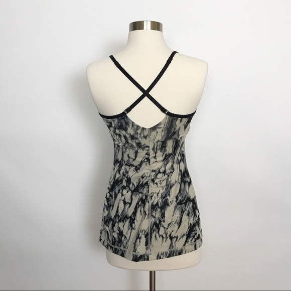 Lululemon Open Your Heart Tank Mojave Tan/Black 6 - Picture 6 of 8